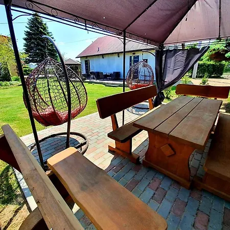 Z Antresola アパート